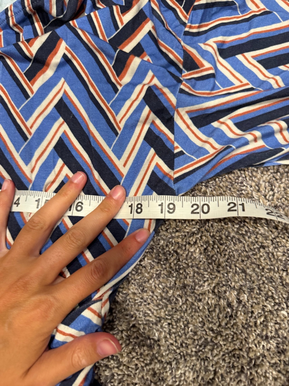 Anthropologie "Breezy" chevron print wide-leg jumpsuit medium EUC - Picture 5 of 8